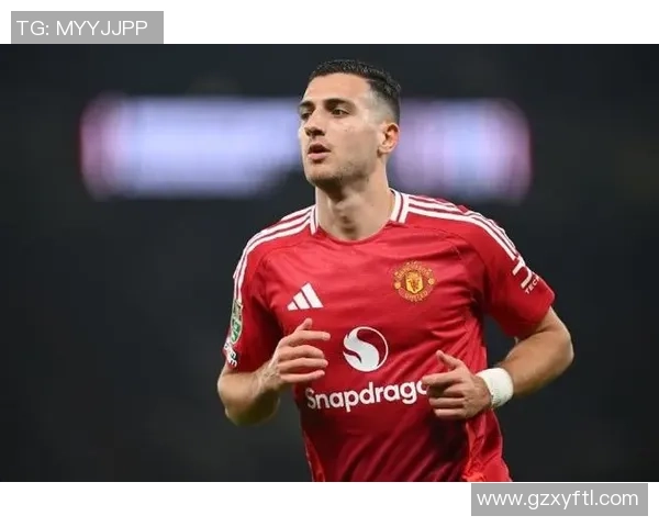 曼晚猜测曼联首发：多古与谢什科首发出战，达洛特回到替补席